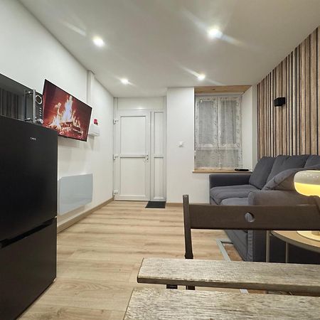 Studio Au Cloitres Mirecourt Экстерьер фото