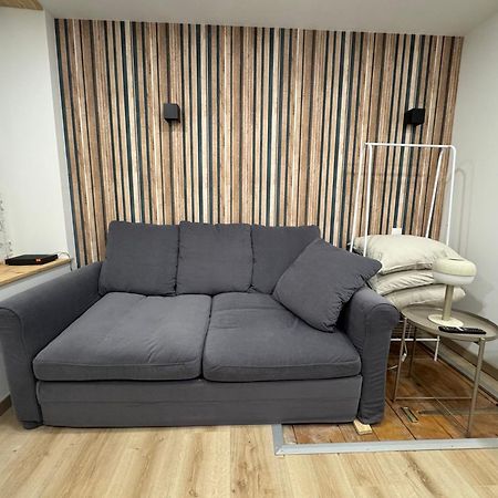 Studio Au Cloitres Mirecourt Экстерьер фото