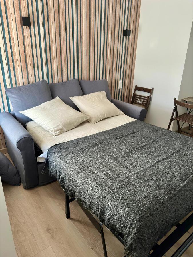 Studio Au Cloitres Mirecourt Экстерьер фото