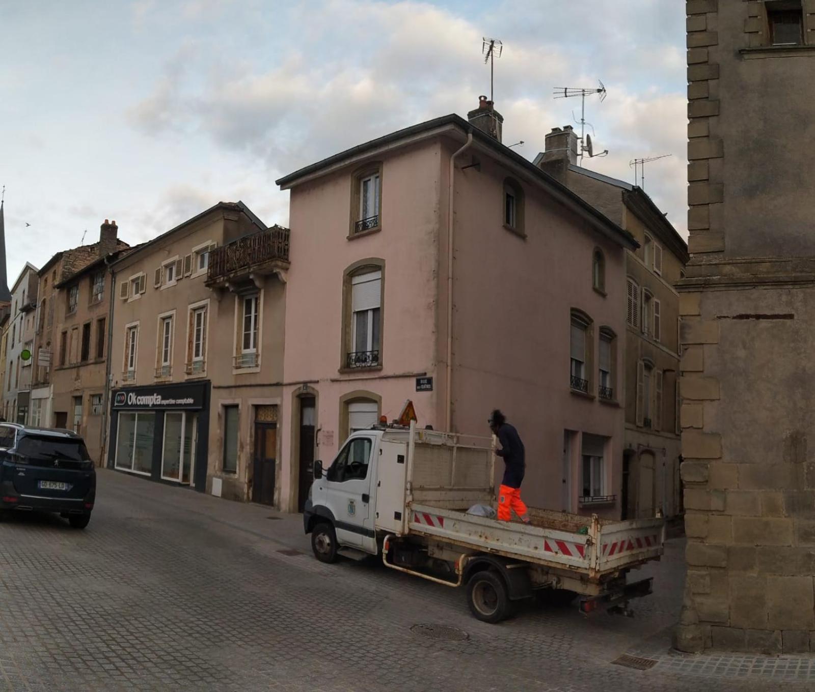Studio Au Cloitres Mirecourt Экстерьер фото